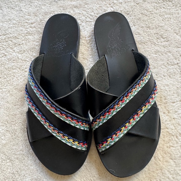 Ancient Greek black sandal - Picture 2 of 4